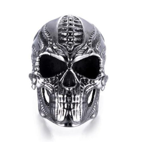 Large Helter Skelter Skull Ring Silver